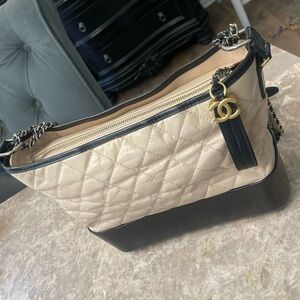 Medium Gabrielle Chanel